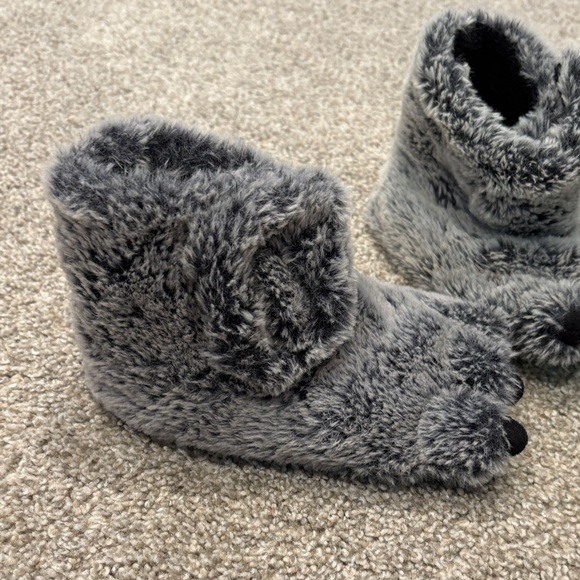 Target Gray Furry Kids Slippers - Picture 4 of 7